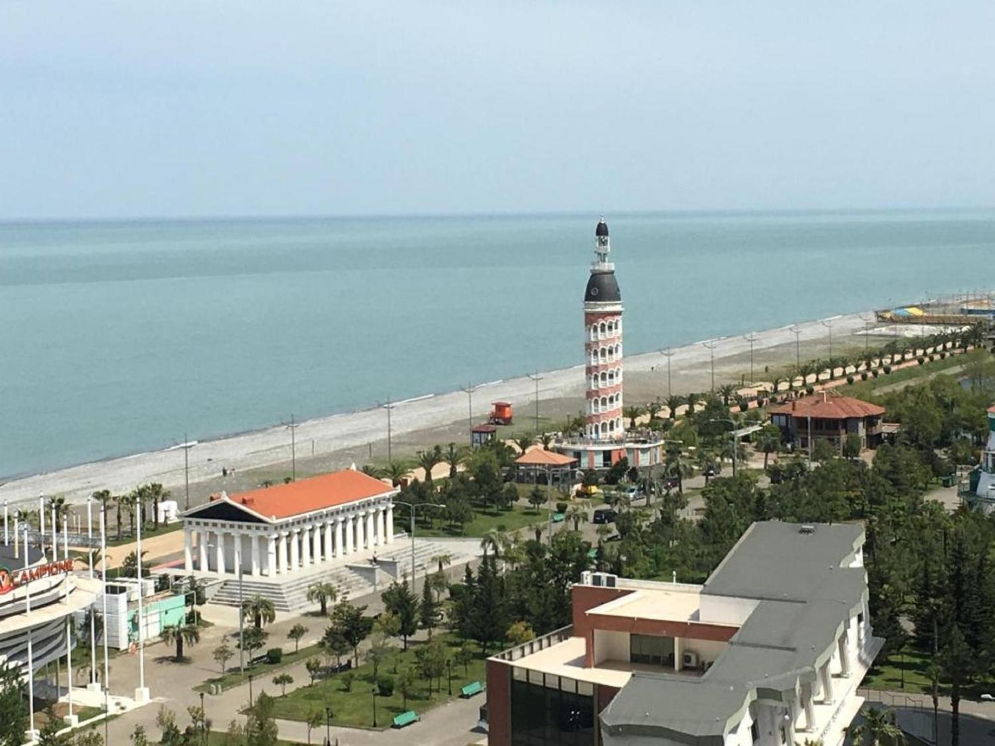 Apart Hotel Black Sea Towers Batumi Exterior photo